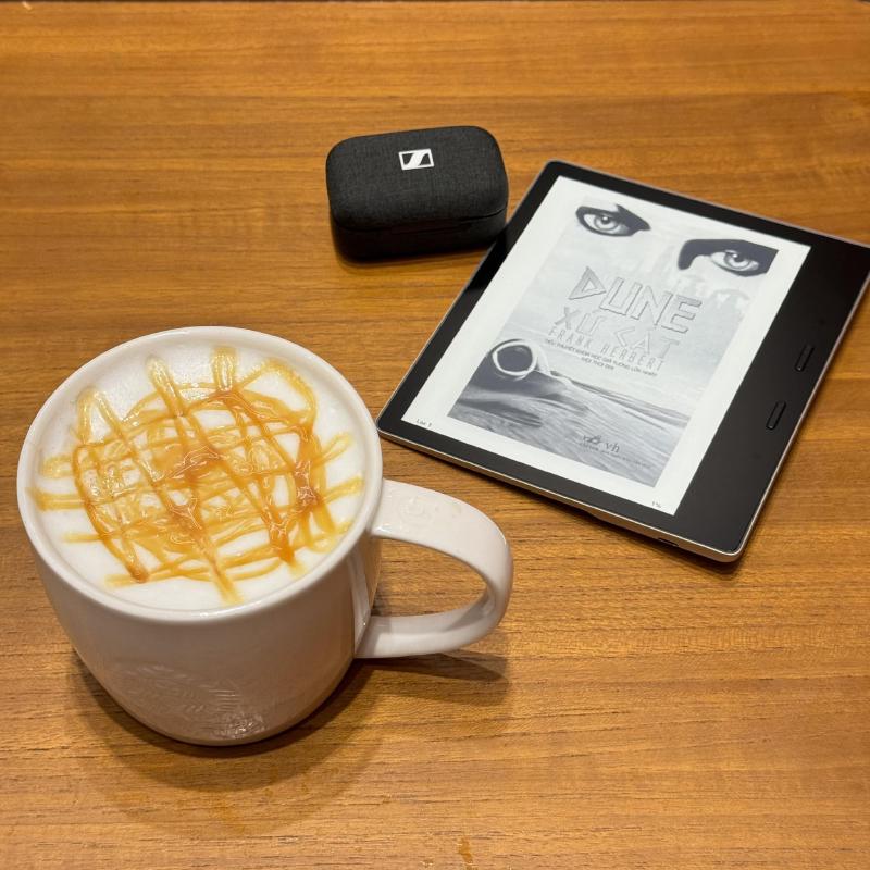 Hết Tết, đang chiếu lại Dune nên đọc lại cũng hợp lý :D