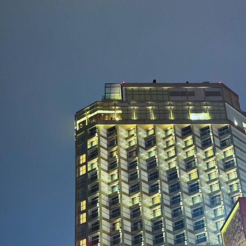 Trời hôm nay nhiều mây cực!