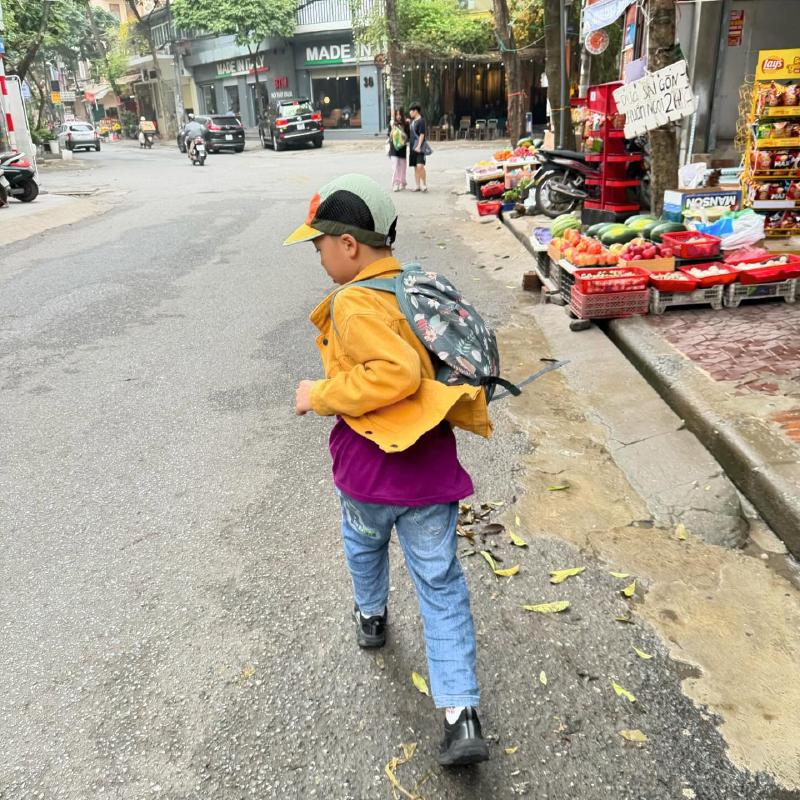 Chúng nó hẹn nhau đi bơi luôn mới kinh chứ @@