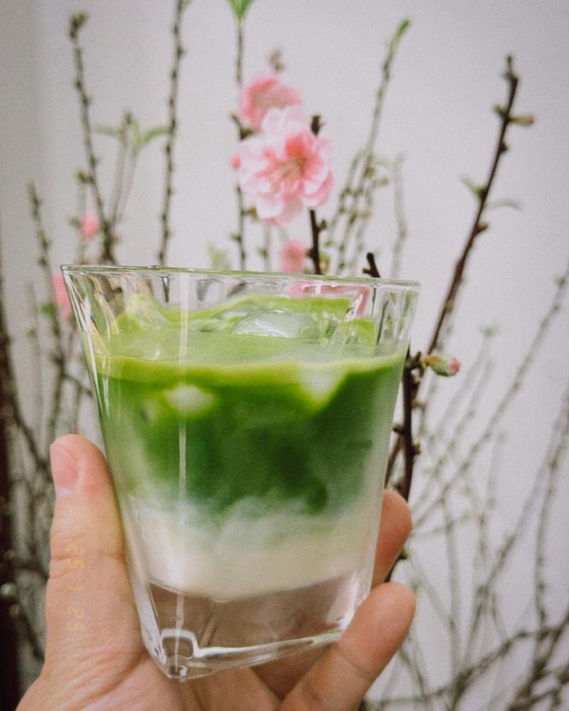 Up để biết tôi vẫn chơi matcha nhé 😀 Không mang rây về nên quấy hơi mỏi tay =]] Mh1-Kaze của waba.tea